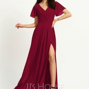Burgundy A-line V-Neck Floor-Length Chiffon Bridesmaid Dress with Front Split